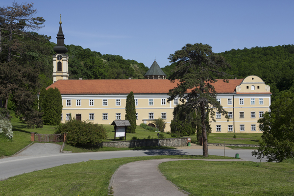 Manastir Novo Hopovo